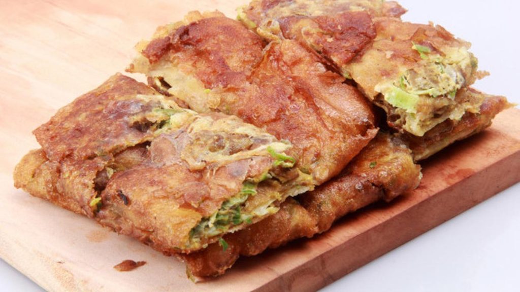 Martabak Sabang: Perpaduan Rasa Timur Tengah yang Menggugah Selera